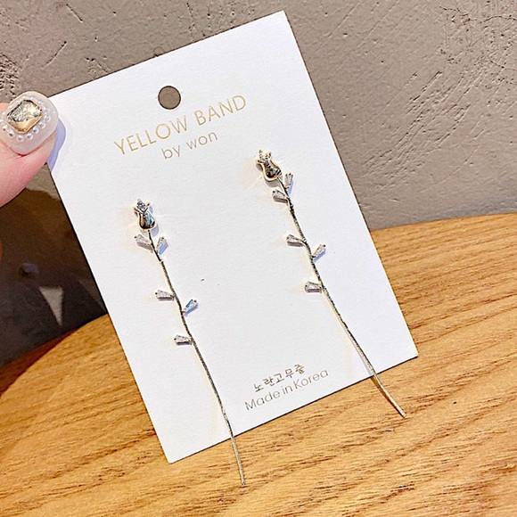 Rose Flower Gold Plated Zircon Earrings - Picture 5 of 7